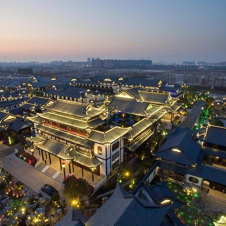 Royal Garden Hotel Shanghai-Free Shuttle To And From Disney & Pvg & Close Metro Line2 Easy To Sha New Expo Exterior foto