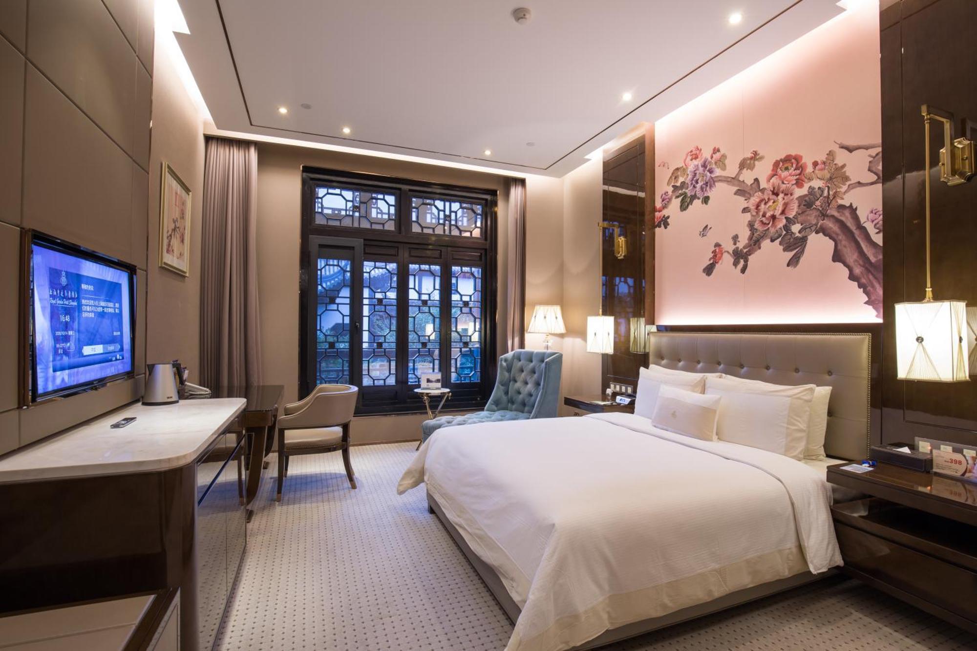 Royal Garden Hotel Shanghai-Free Shuttle To And From Disney & Pvg & Close Metro Line2 Easy To Sha New Expo Exterior foto