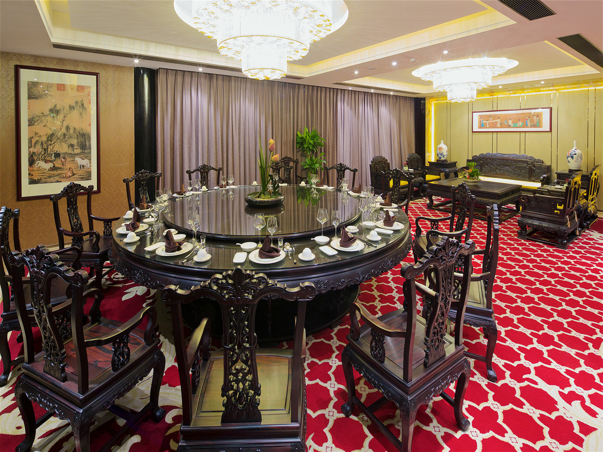 Royal Garden Hotel Shanghai-Free Shuttle To And From Disney & Pvg & Close Metro Line2 Easy To Sha New Expo Exterior foto